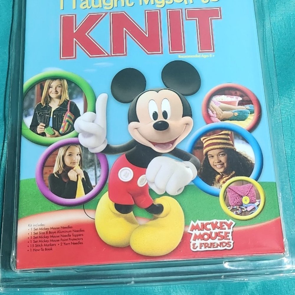 I Taught Myself to Knit Mickey Mouse & Friends